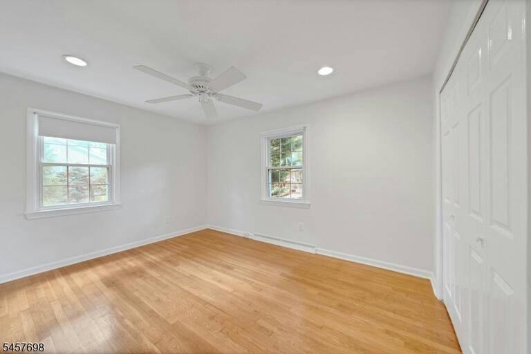 Property listing MLS 4050077 photo 23