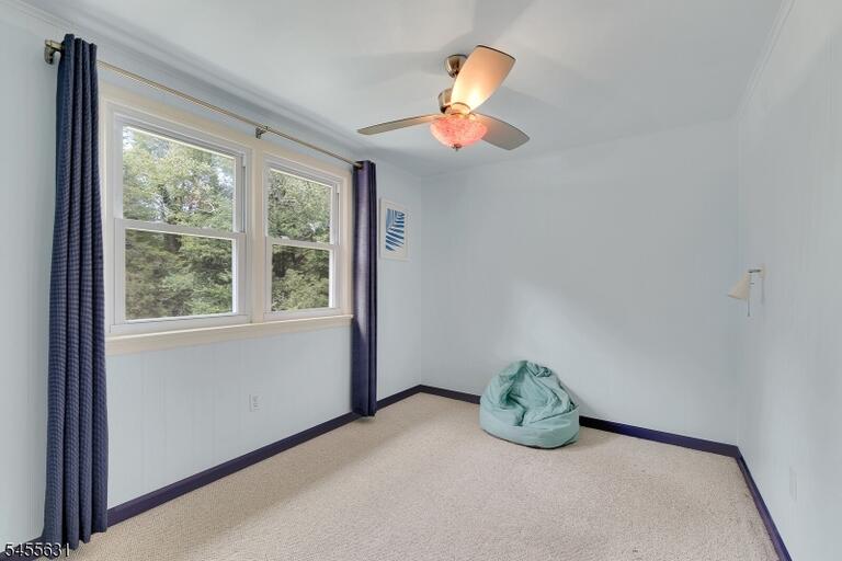 Property listing MLS 4050080 photo 24