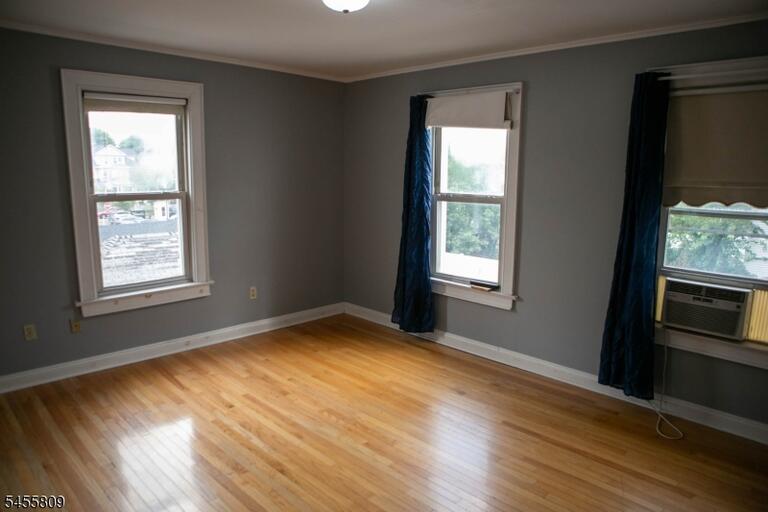 Property listing MLS 4050086 photo 10