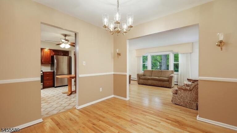 Property listing MLS 4050087 photo 7