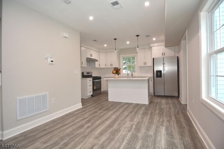 Property listing MLS 4050128 photo 5