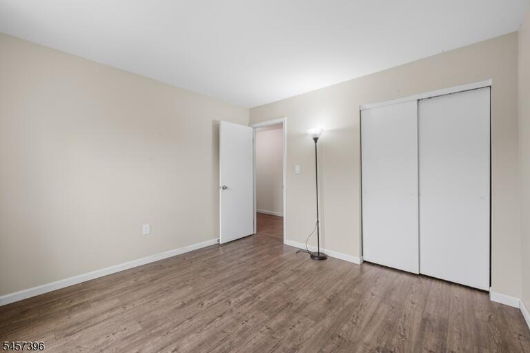 Property listing MLS 4050131 photo 19