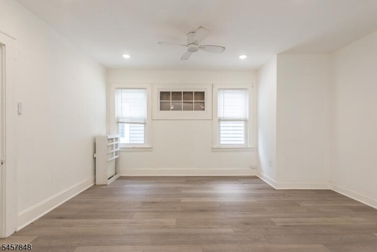 Property listing MLS 4050155 photo 13