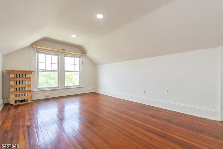 Property listing MLS 4050155 photo 22