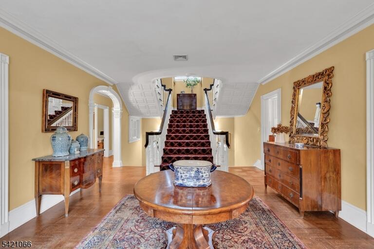 Property listing MLS 4050160 photo 24
