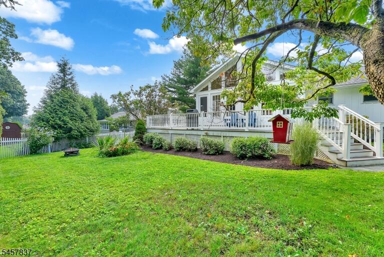 Property listing MLS 4050162 photo 14