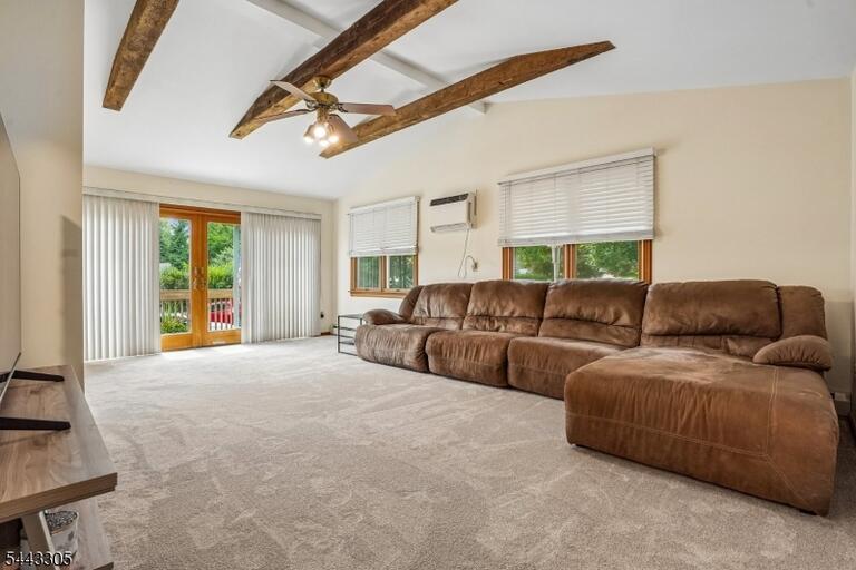 Property listing MLS 4050171 photo 14
