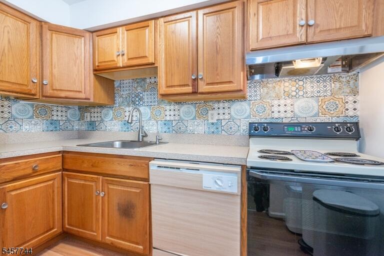 Property listing MLS 4050173 photo 6