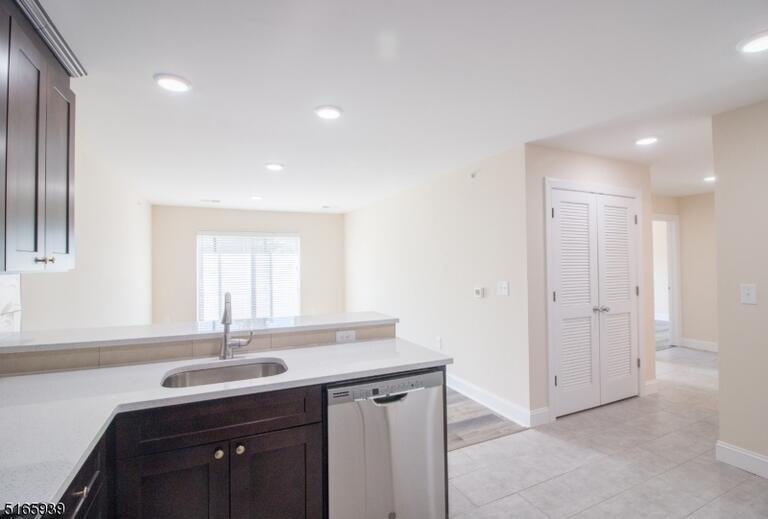 Property listing MLS 4050181 photo 7