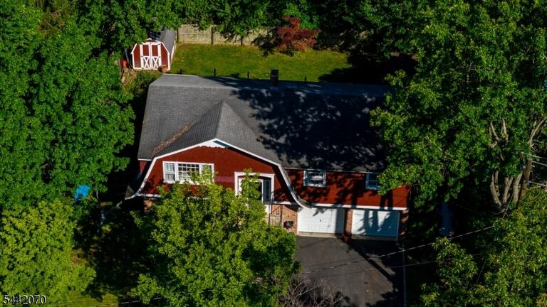 Property listing MLS 4050183 photo 27