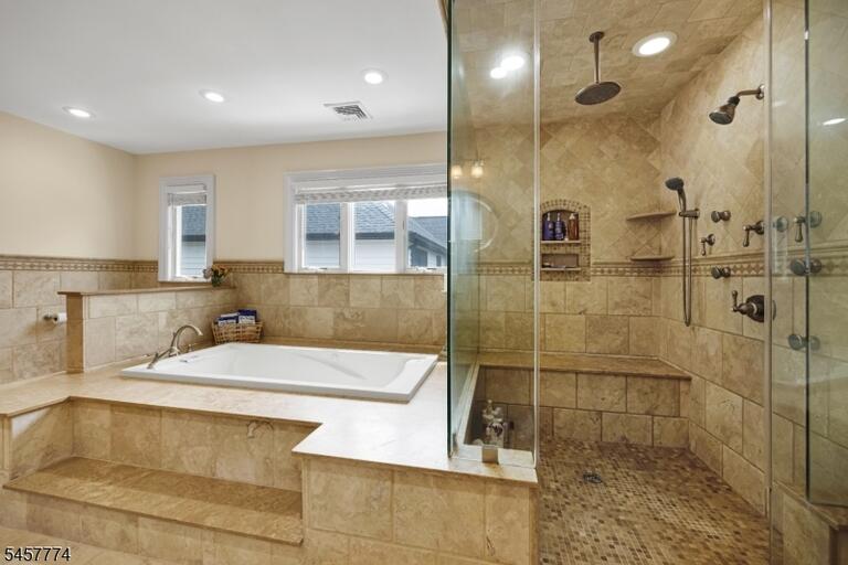 Property listing MLS 4050190 photo 36
