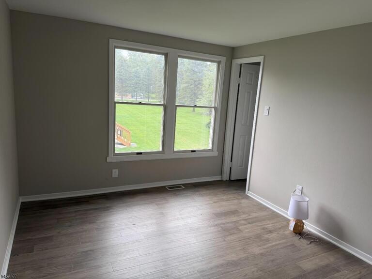 Property listing MLS 4050207 photo 10