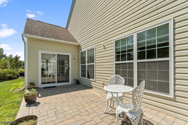 Property listing MLS 4050208 photo 39