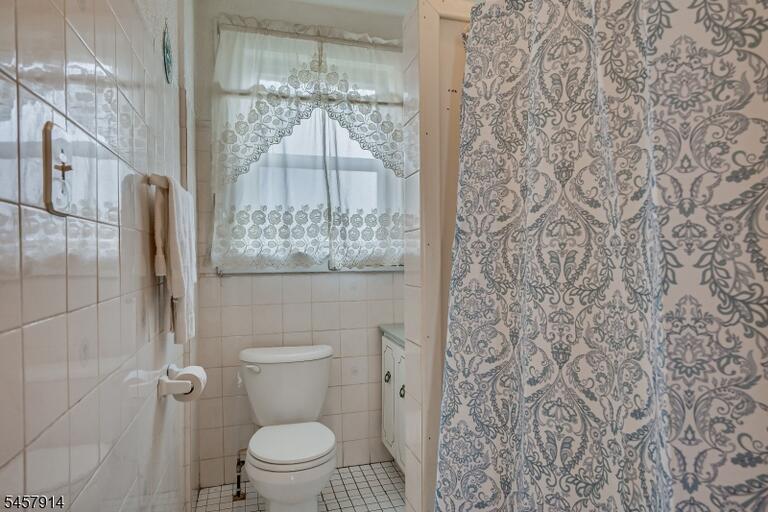 Property listing MLS 4050212 photo 19
