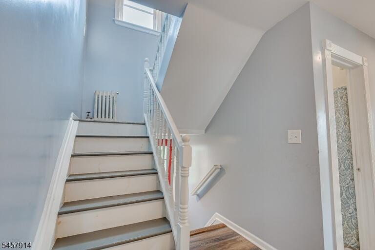 Property listing MLS 4050212 photo 26