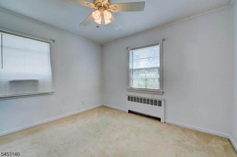 Property listing MLS 4050231 photo 31