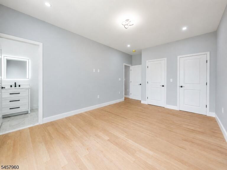 Property listing MLS 4050248 photo 11
