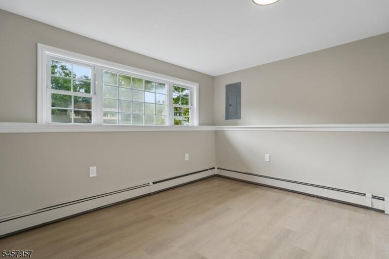 Property listing MLS 4050255 photo 29