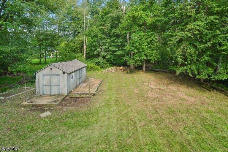 Property listing MLS 4050255 photo 36