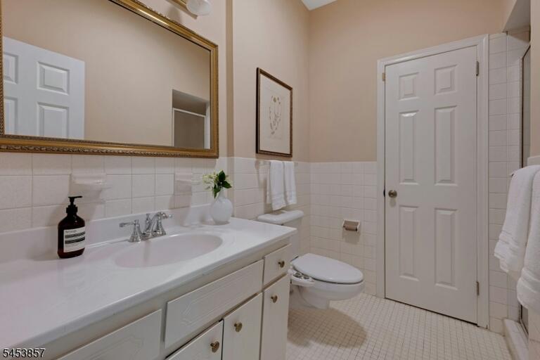 Property listing MLS 4050273 photo 20