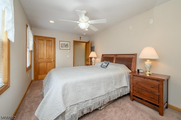 Property listing MLS 4050358 photo 18