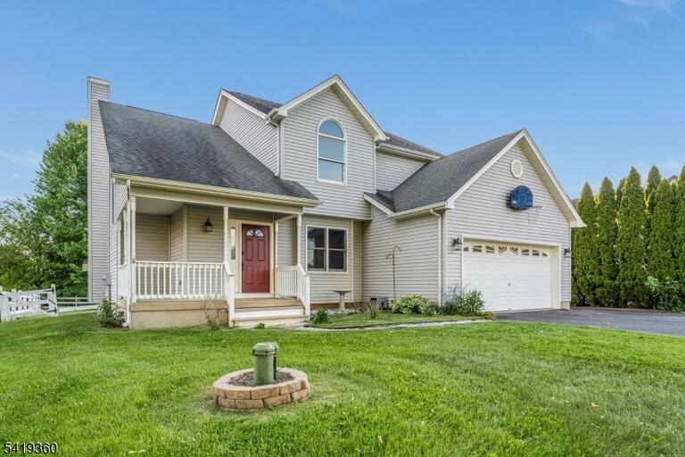 Property listing MLS 4050364 photo 1