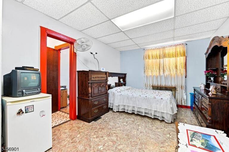 Property listing MLS 4050430 photo 15